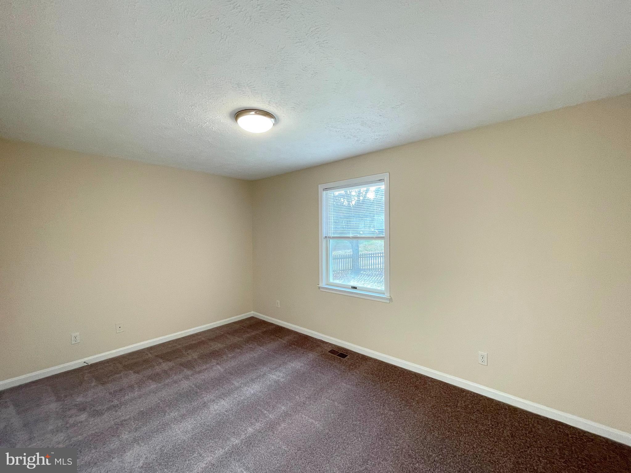 GREENBRIER - Residential Lease