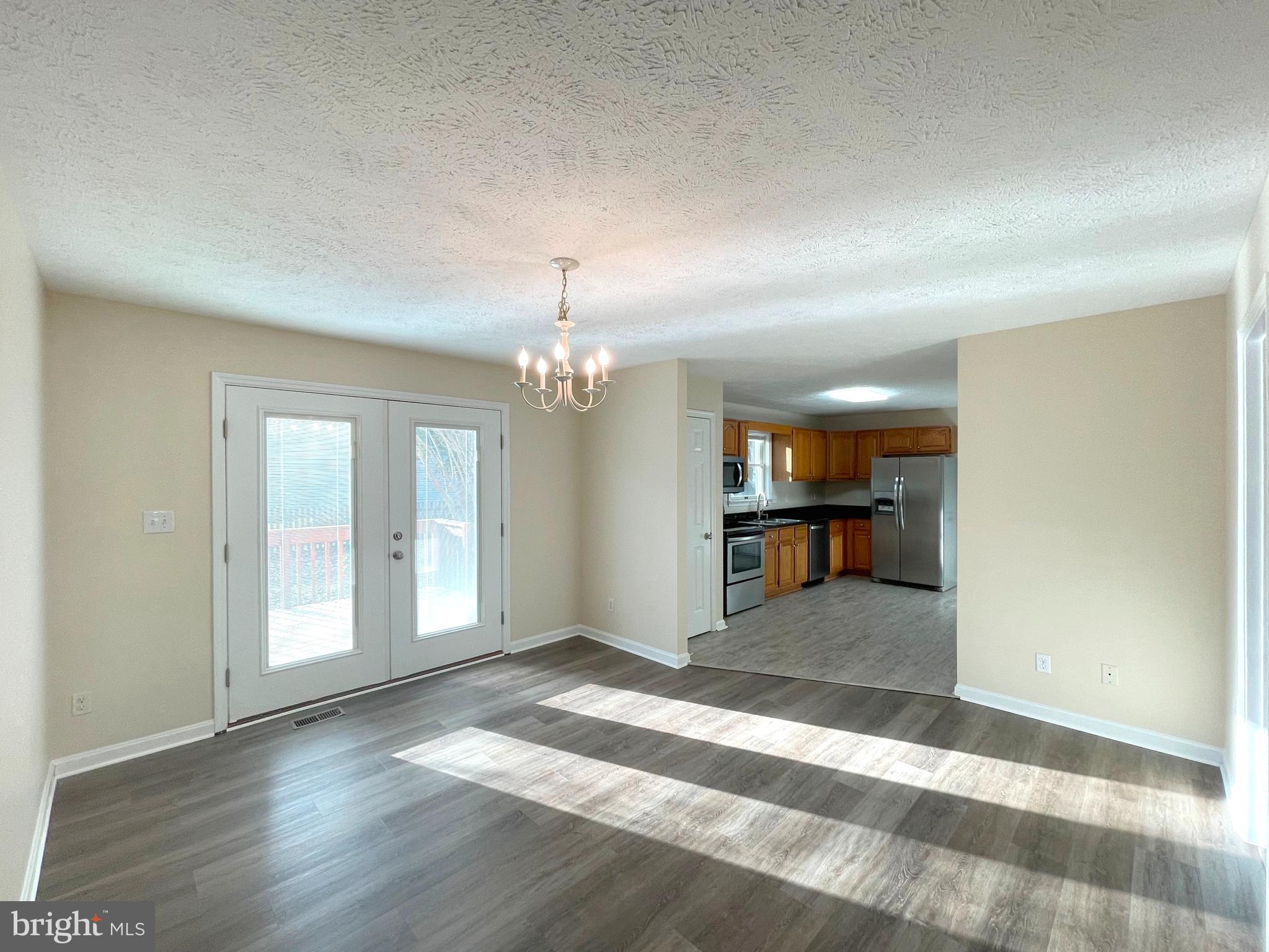 GREENBRIER - Residential Lease