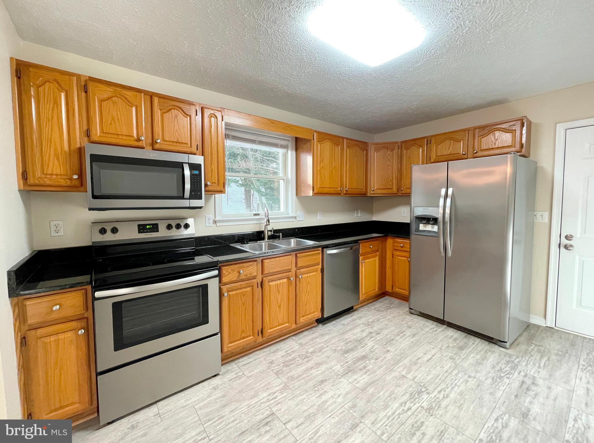 GREENBRIER - Residential Lease