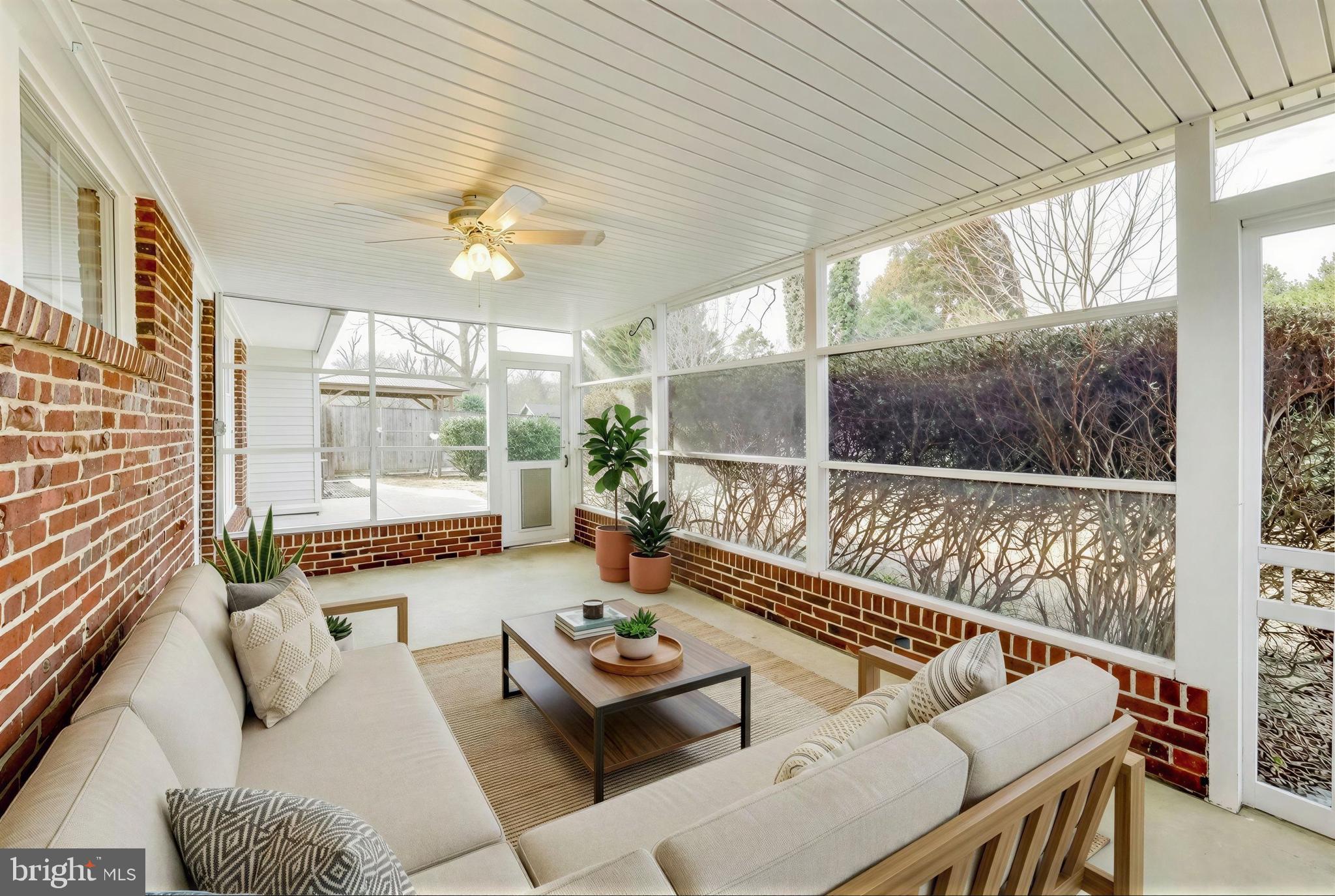 NORTH SPRINGFIELD - Residential