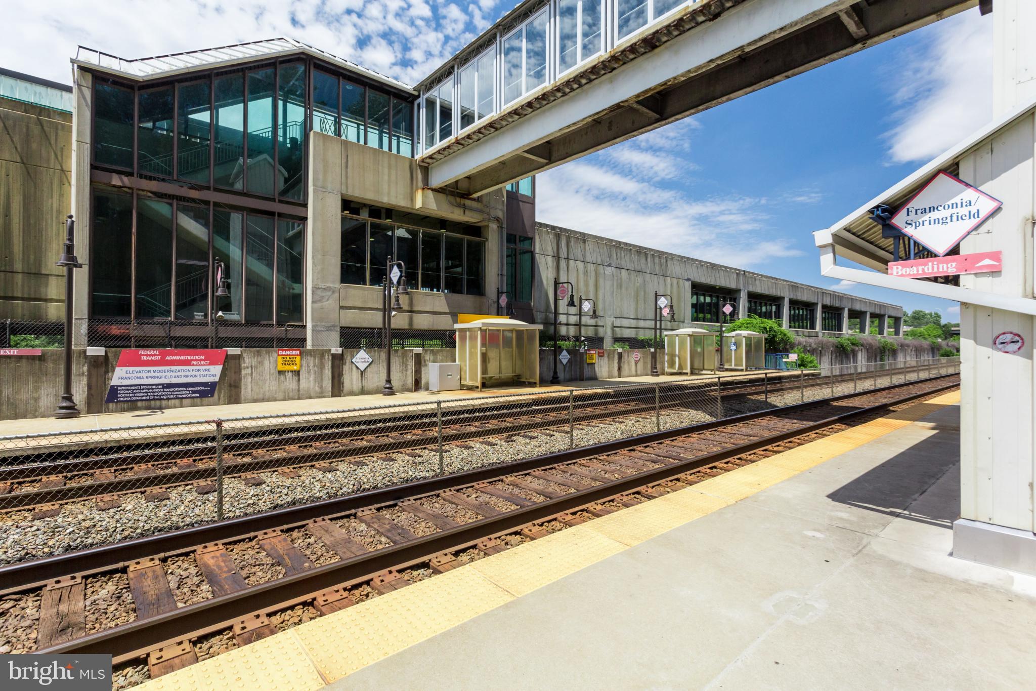 NORTH SPRINGFIELD - Residential