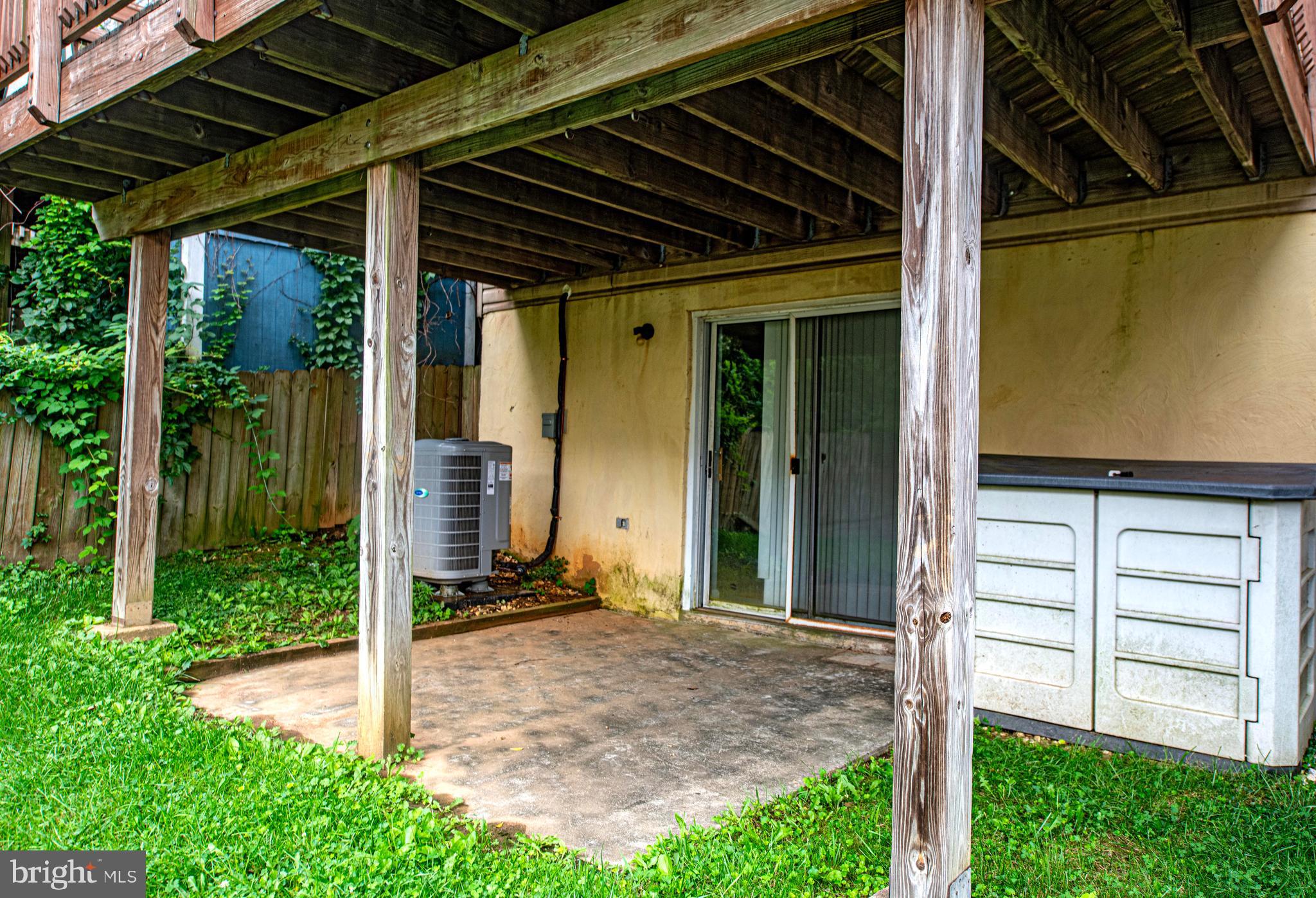 OAKHURST - Residential