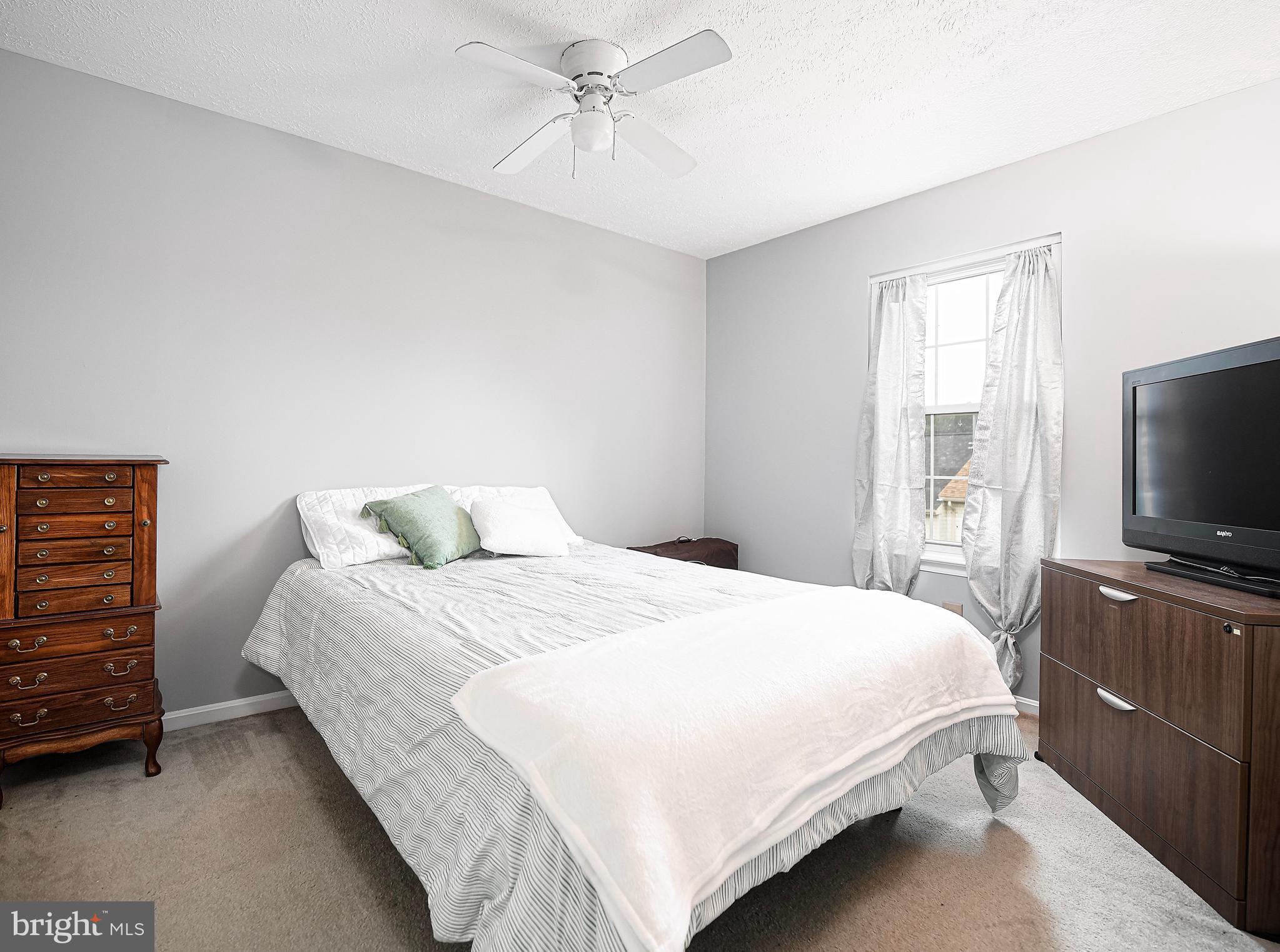 OAKHURST - Residential