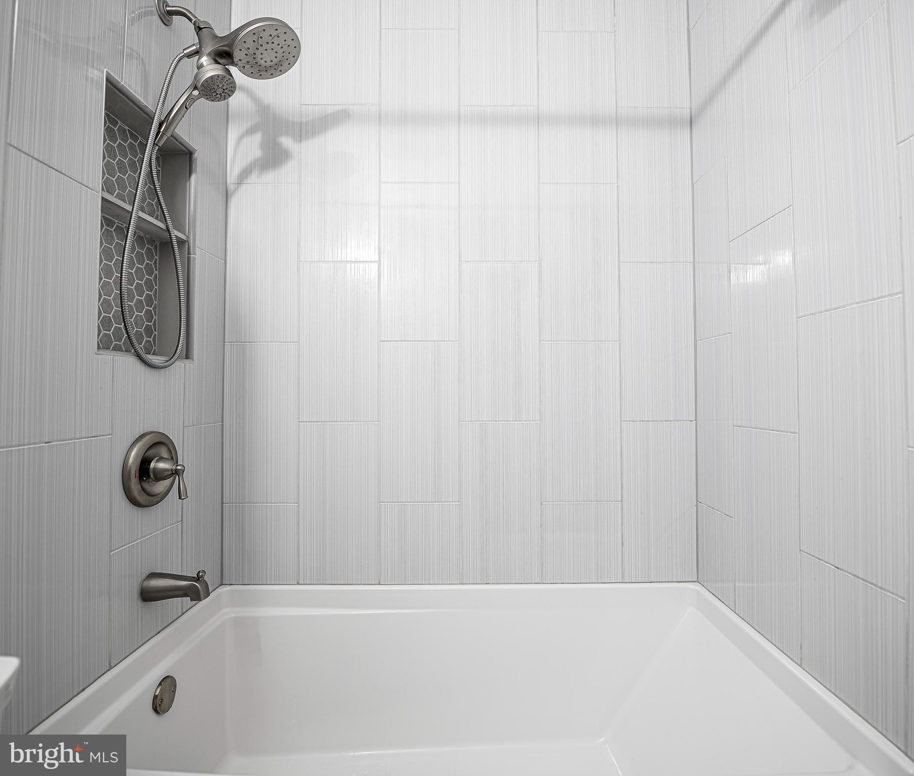 OAKHURST - Residential