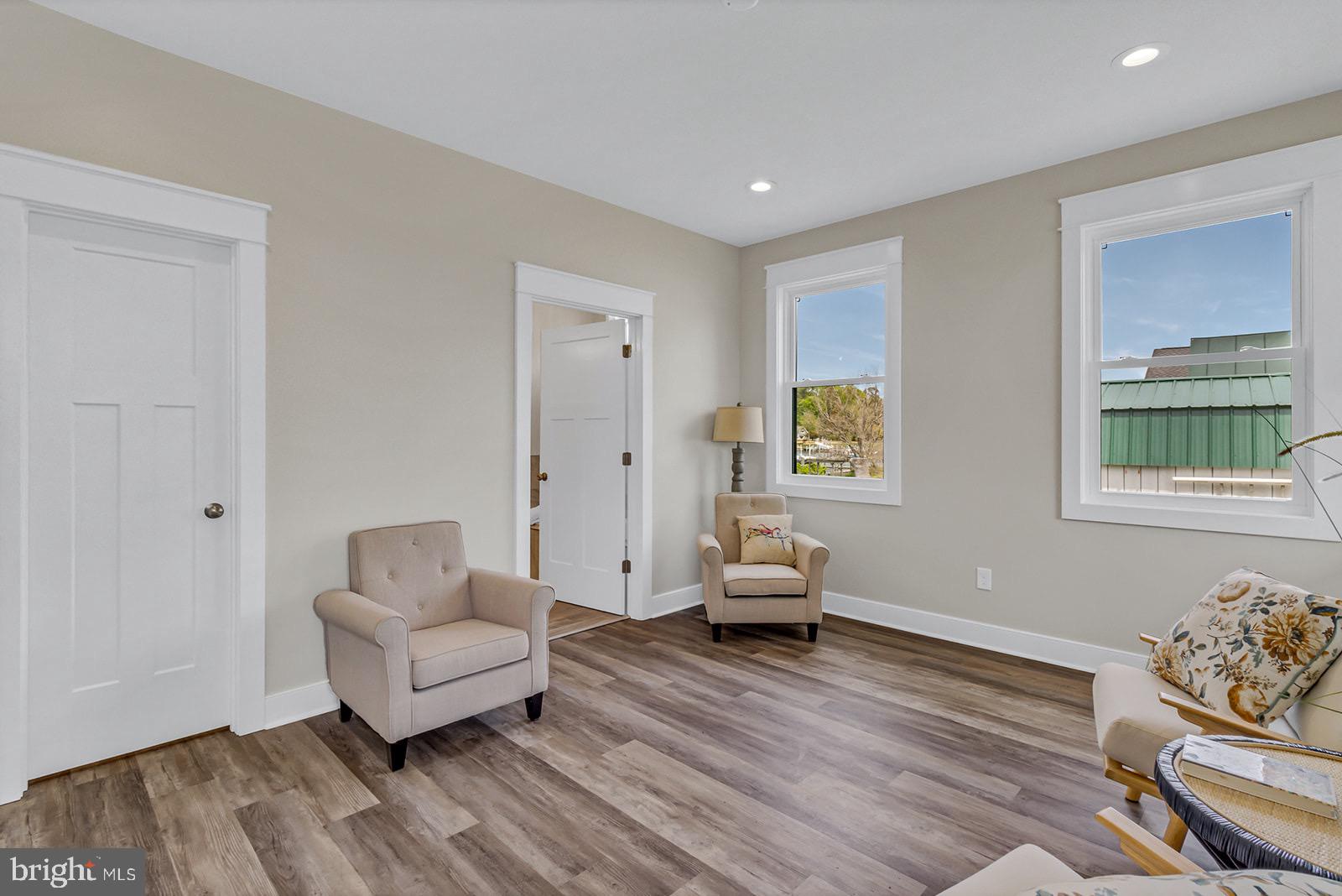 REEDVILLE - Residential