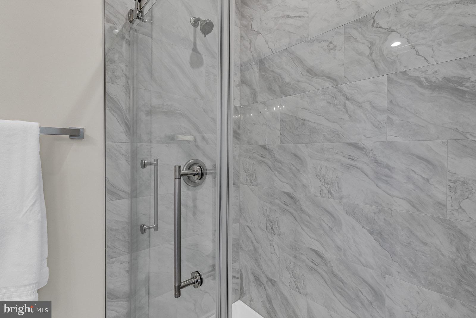 REEDVILLE - Residential