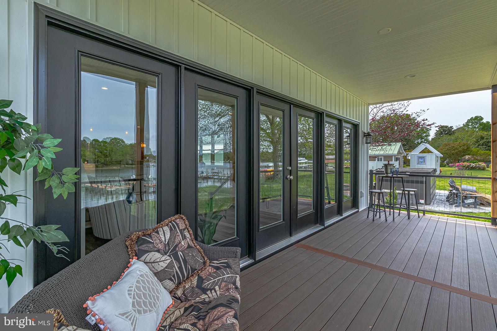 REEDVILLE - Residential