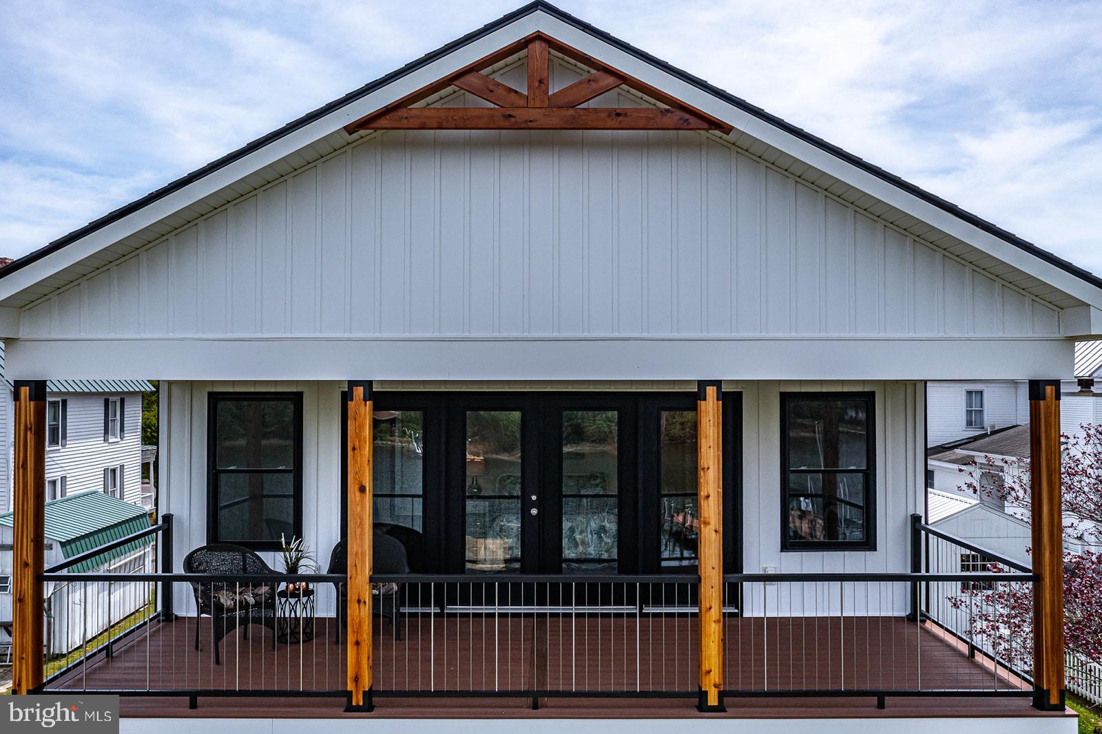 REEDVILLE - Residential