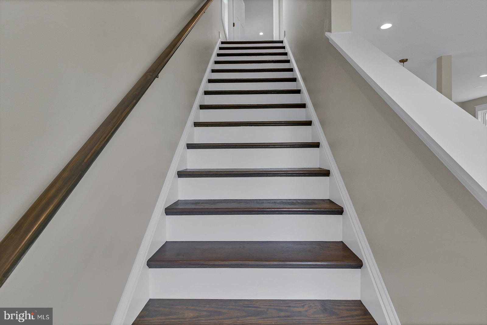 REEDVILLE - Residential