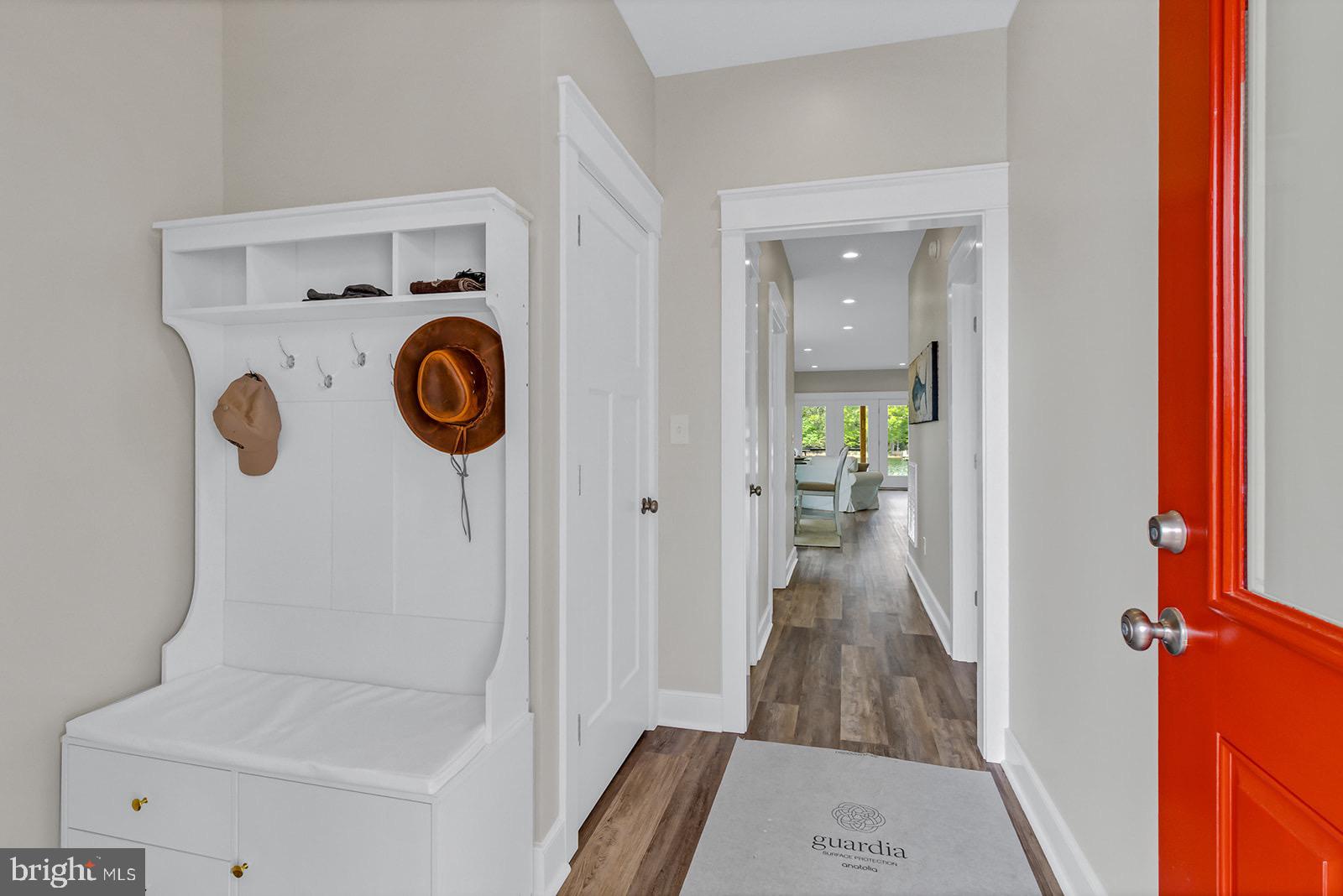 REEDVILLE - Residential