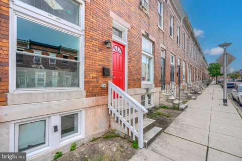 MLS: MDBA2221904