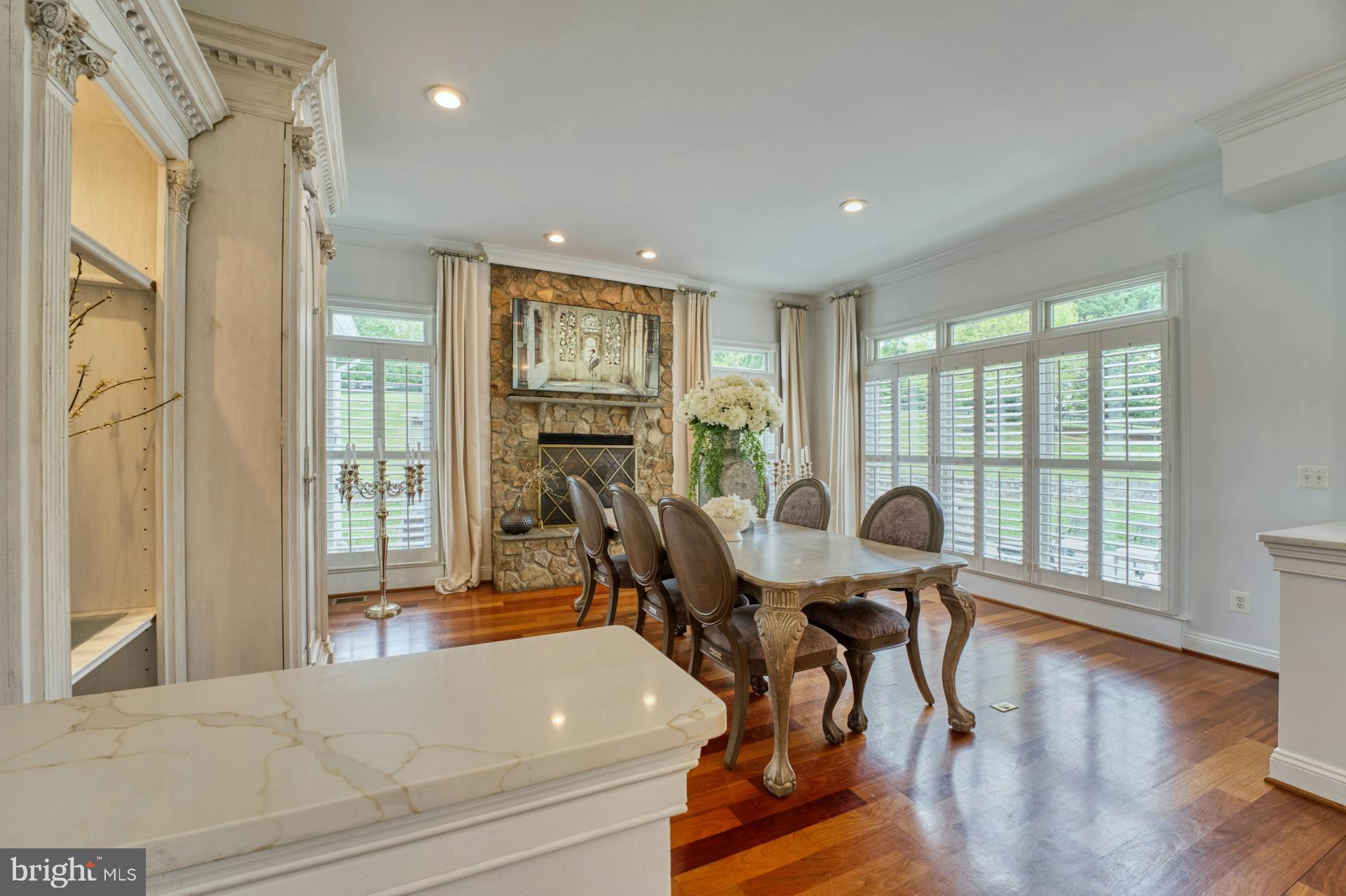 BEACON HILL - Residential