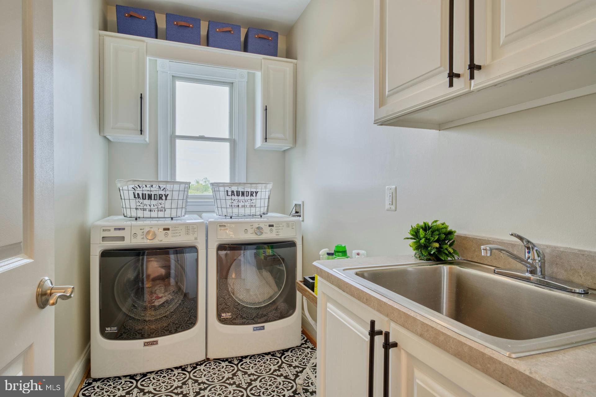 BEACON HILL - Residential