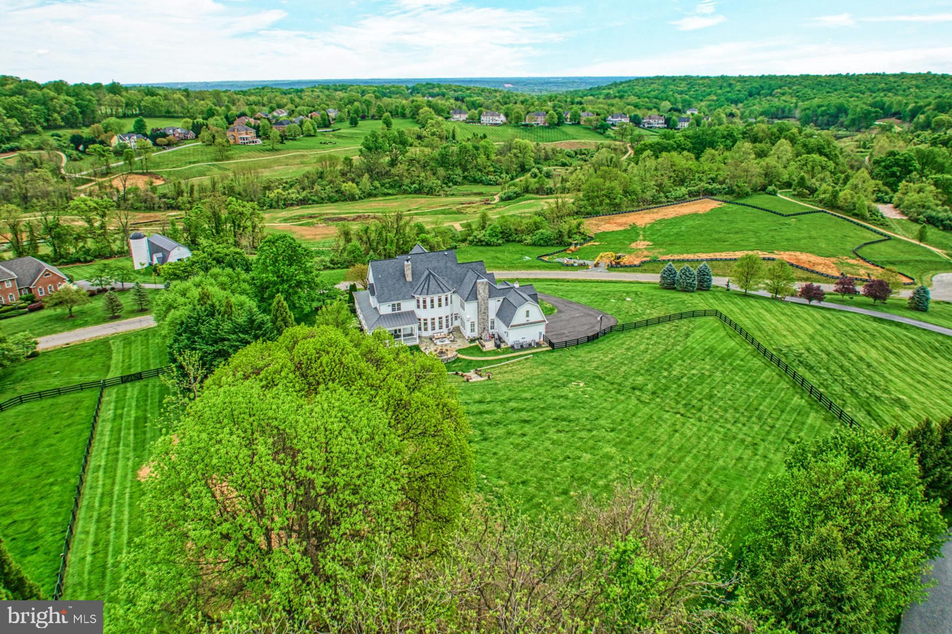 BEACON HILL - Residential