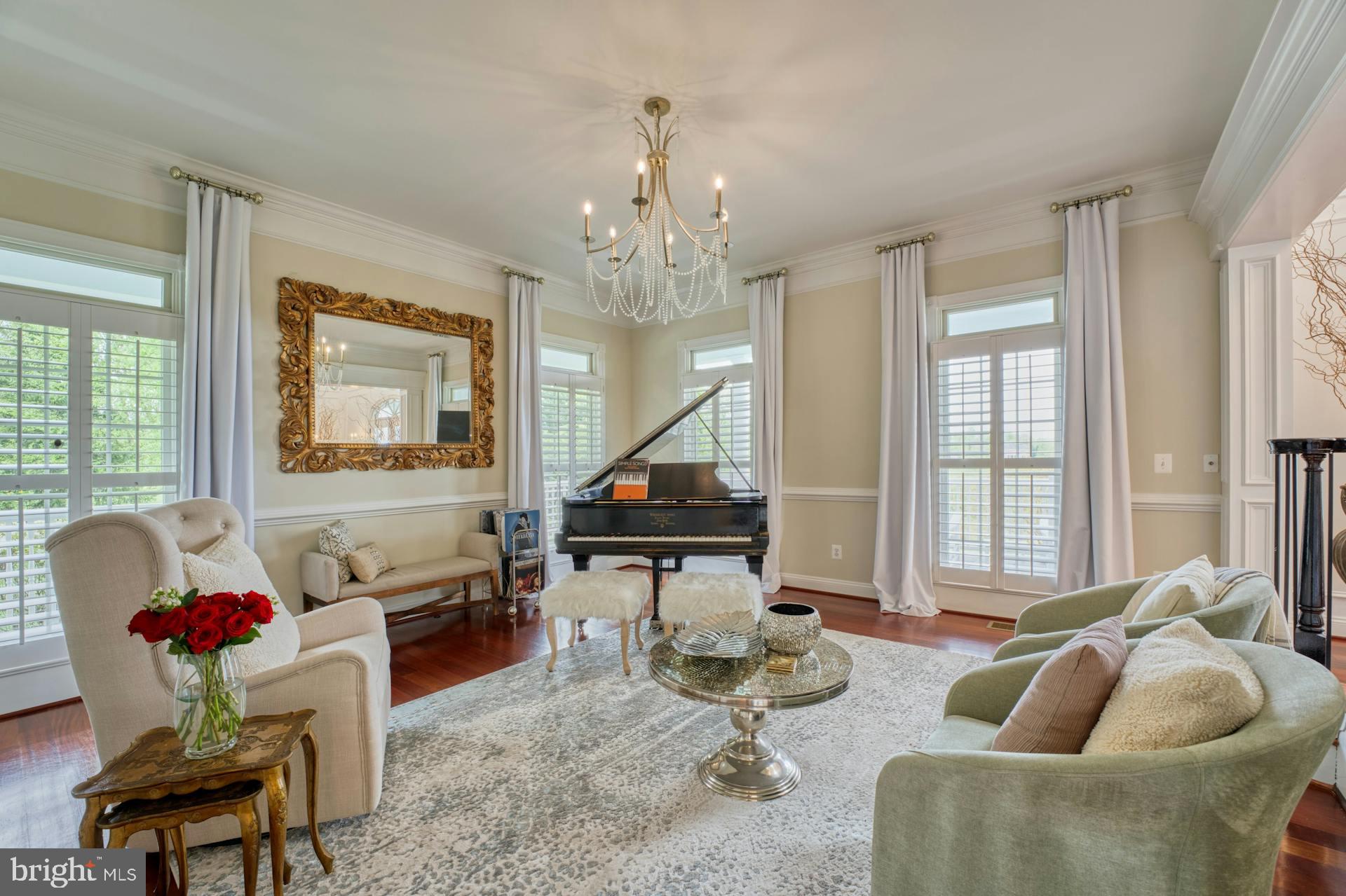 BEACON HILL - Residential