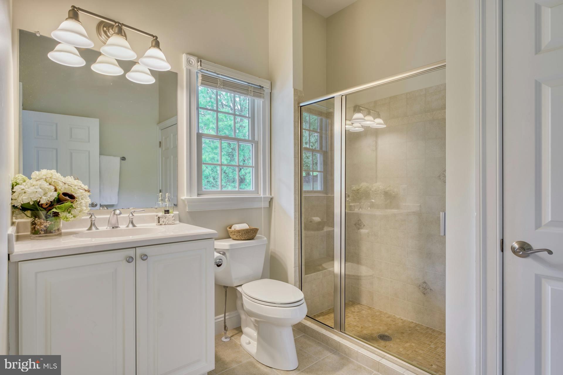 BEACON HILL - Residential