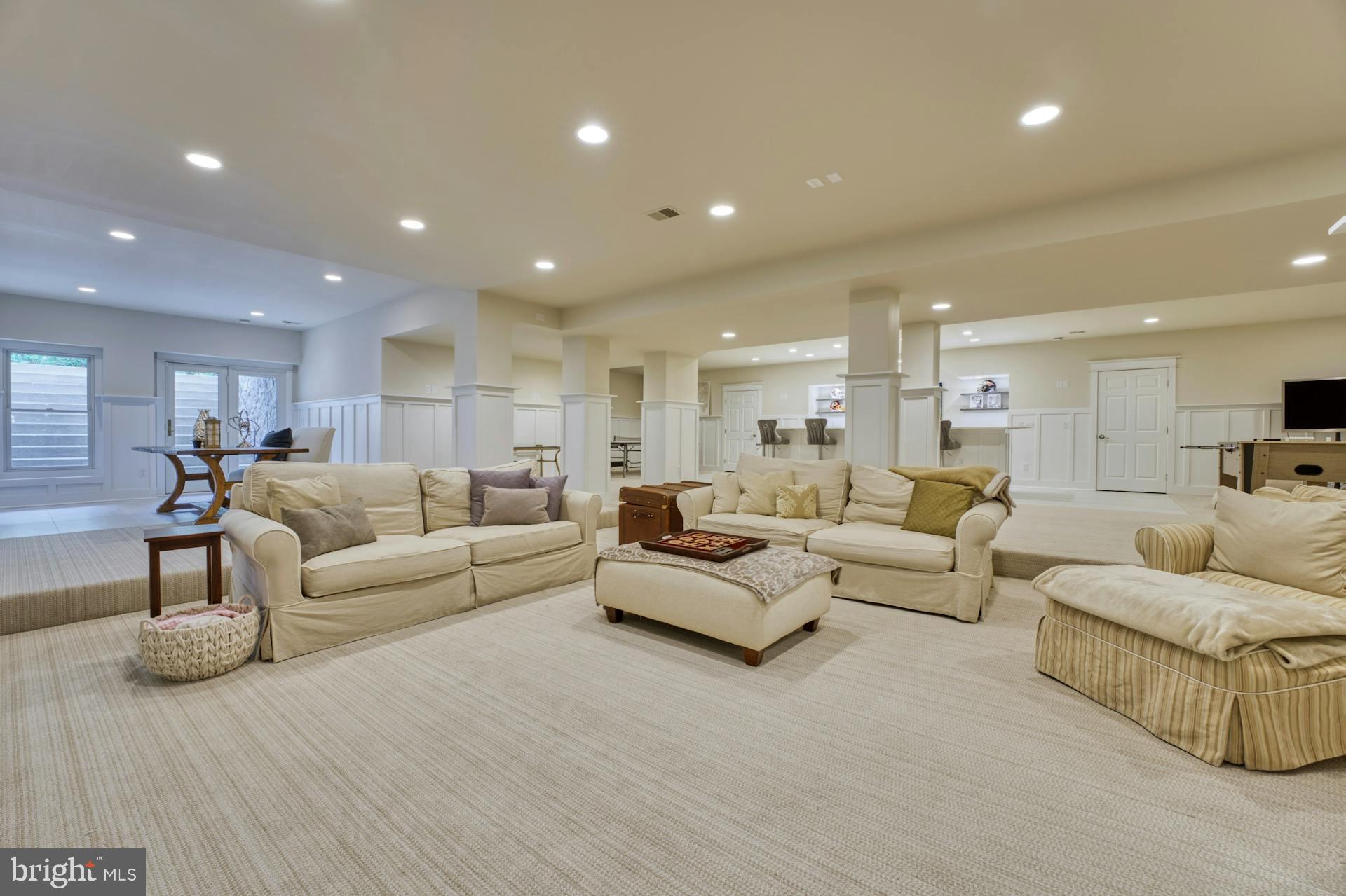 BEACON HILL - Residential