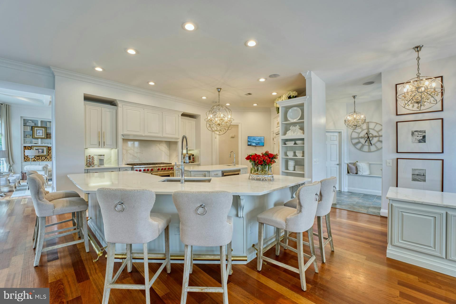 BEACON HILL - Residential