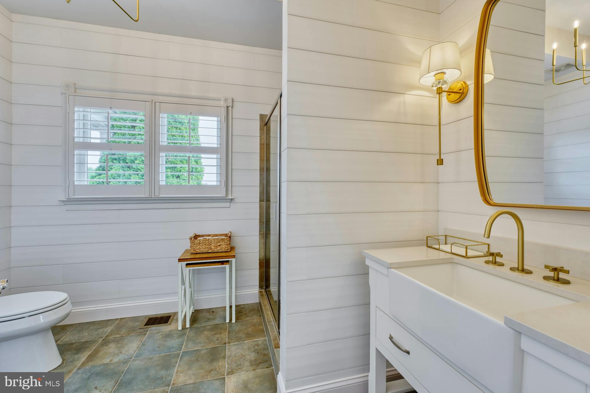 BEACON HILL - Residential