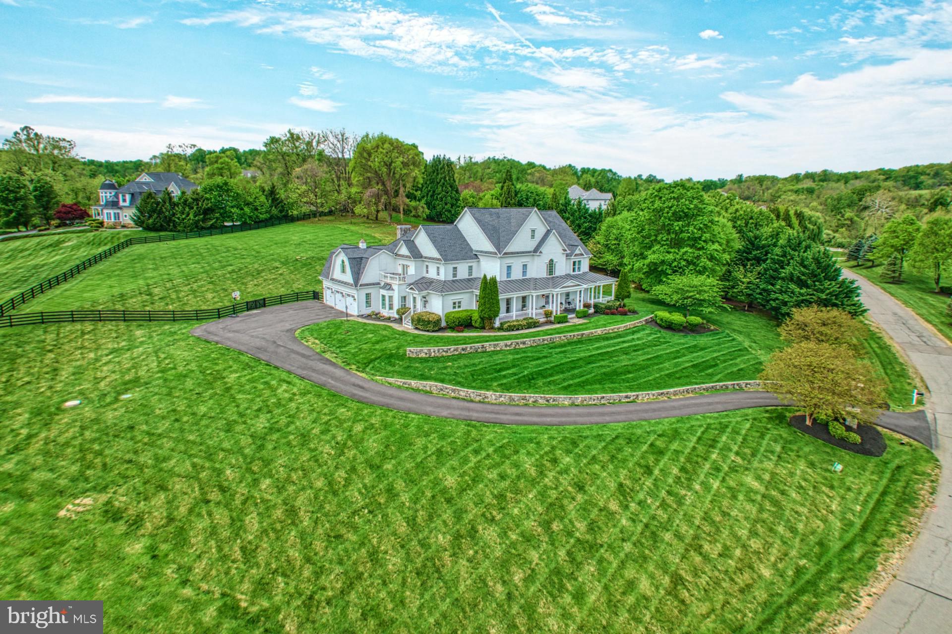 BEACON HILL - Residential