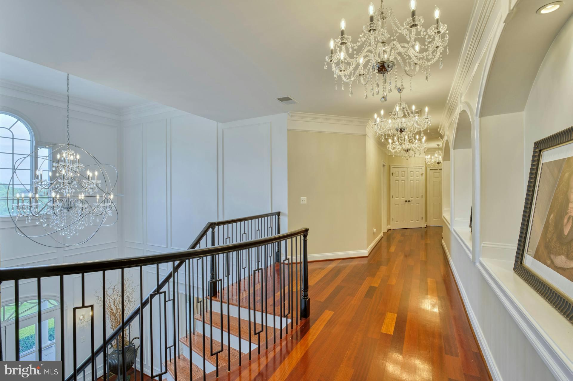 BEACON HILL - Residential