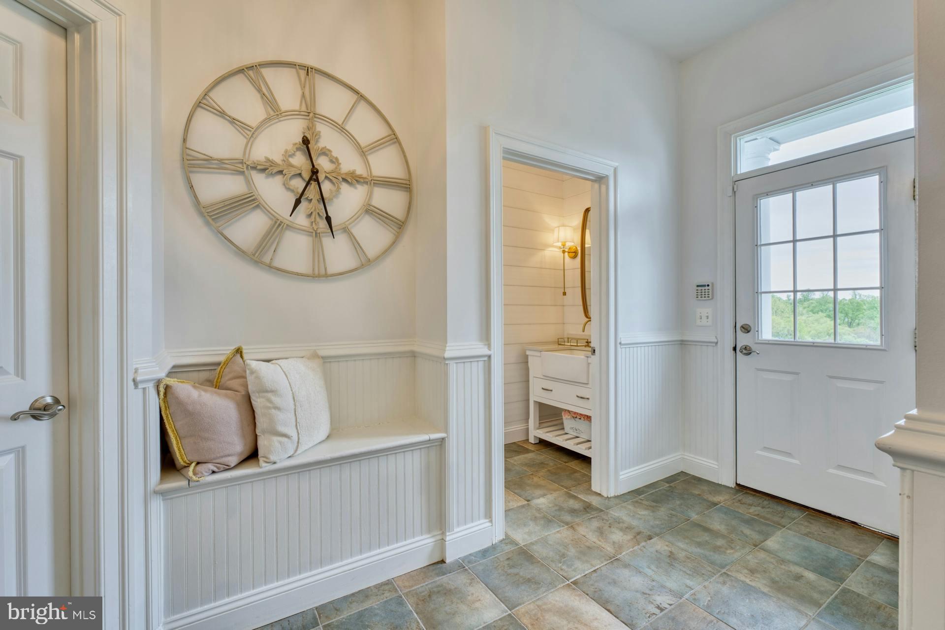 BEACON HILL - Residential