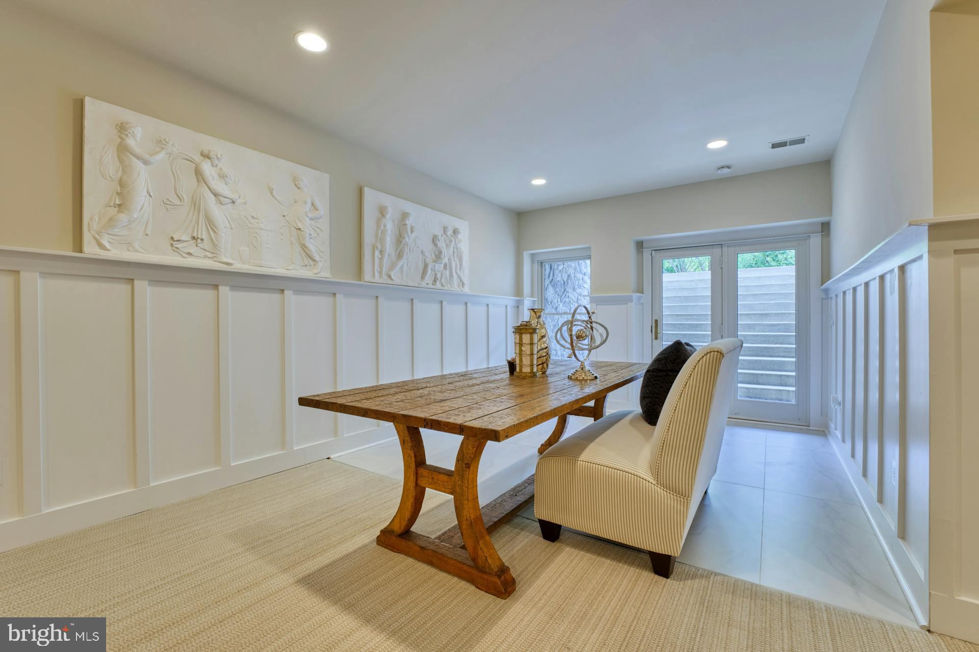 BEACON HILL - Residential