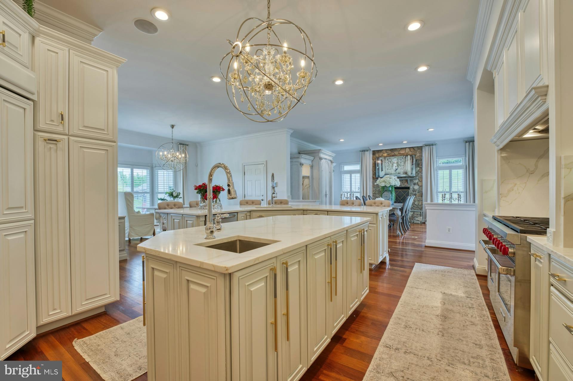 BEACON HILL - Residential