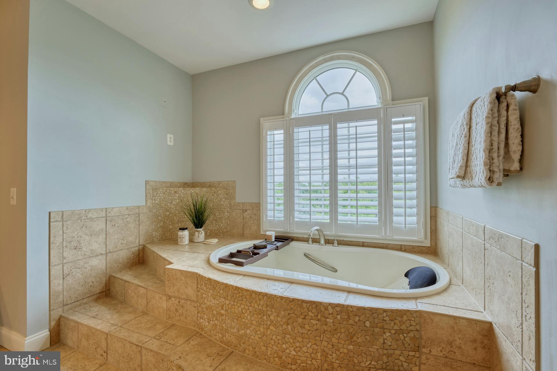 BEACON HILL - Residential