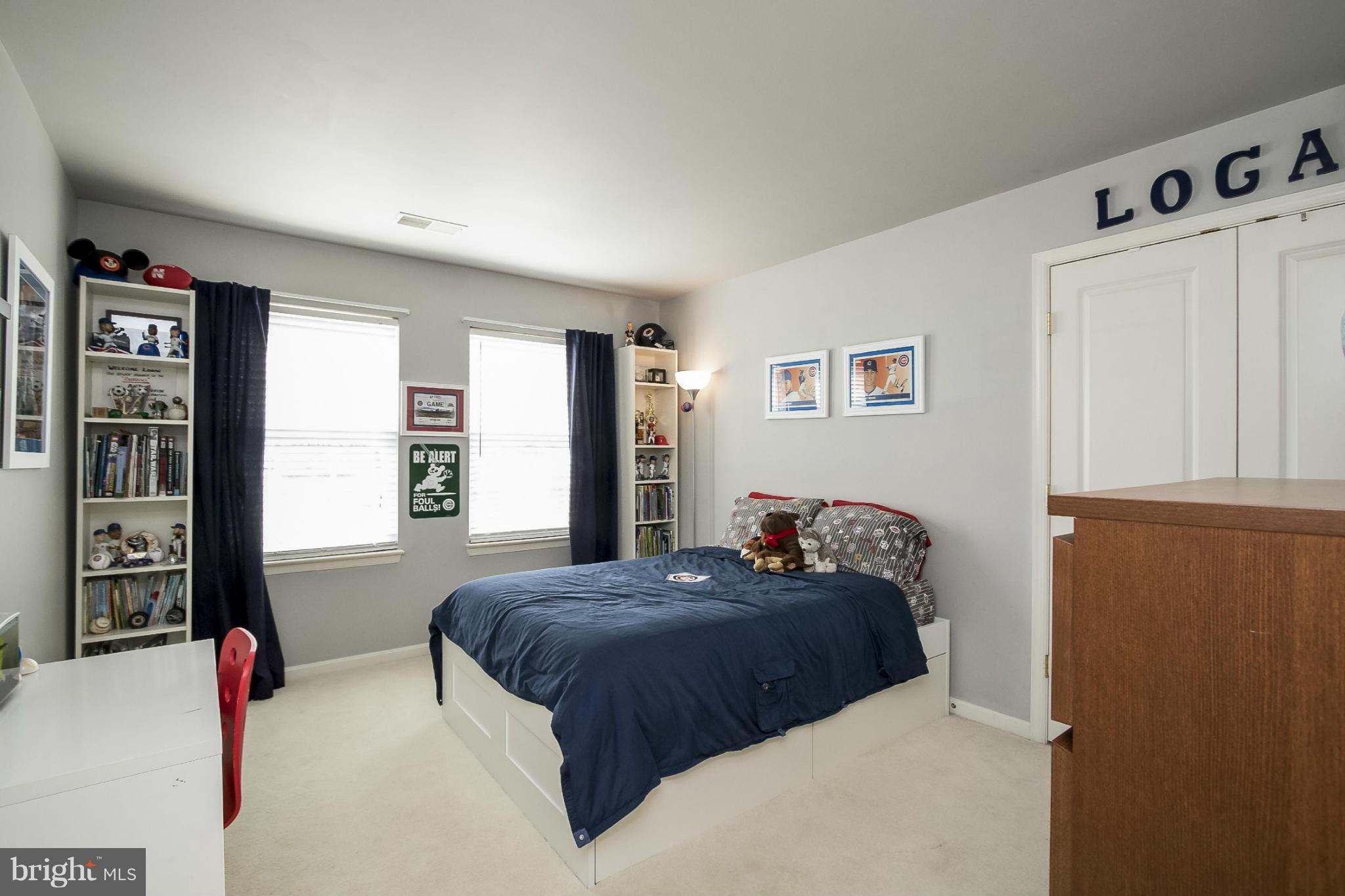 BROADLANDS SOUTH - Residential