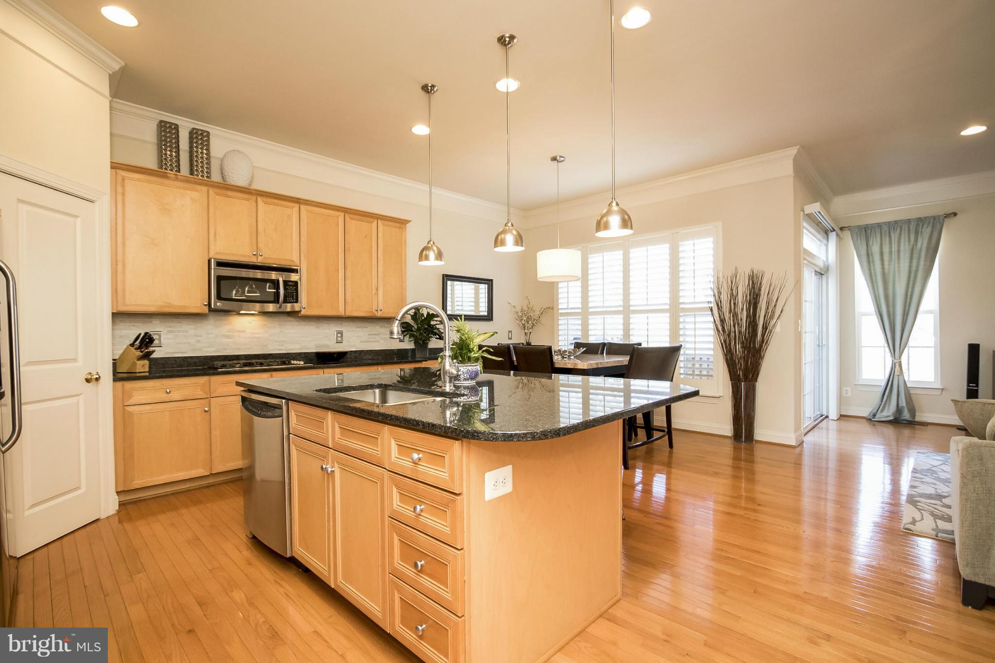 BROADLANDS SOUTH - Residential