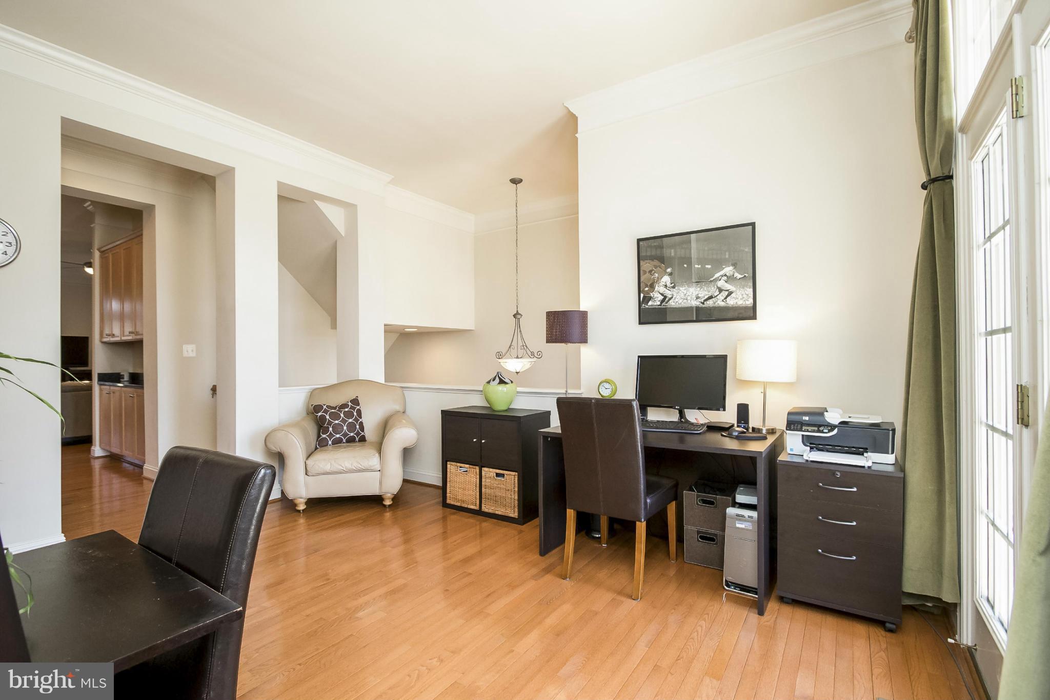 BROADLANDS SOUTH - Residential