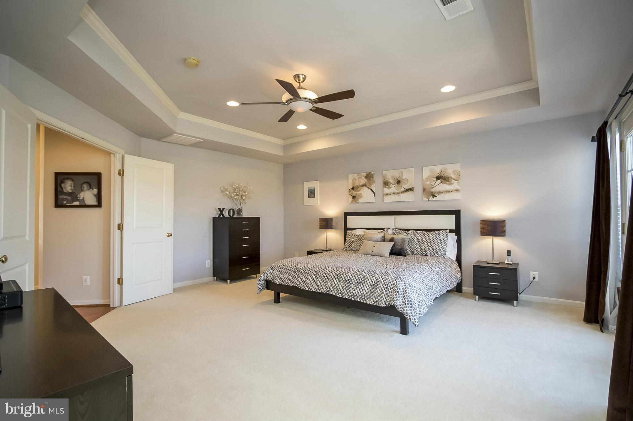 BROADLANDS SOUTH - Residential