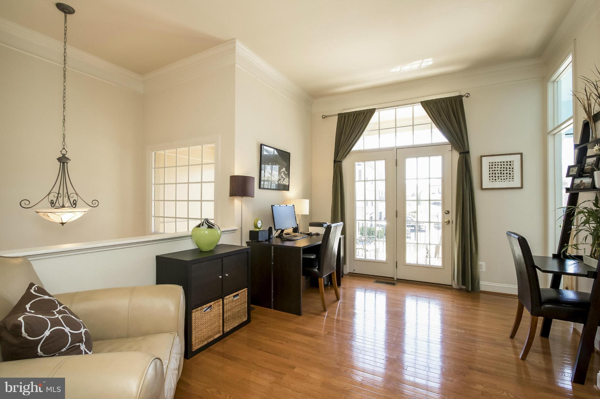 BROADLANDS SOUTH - Residential