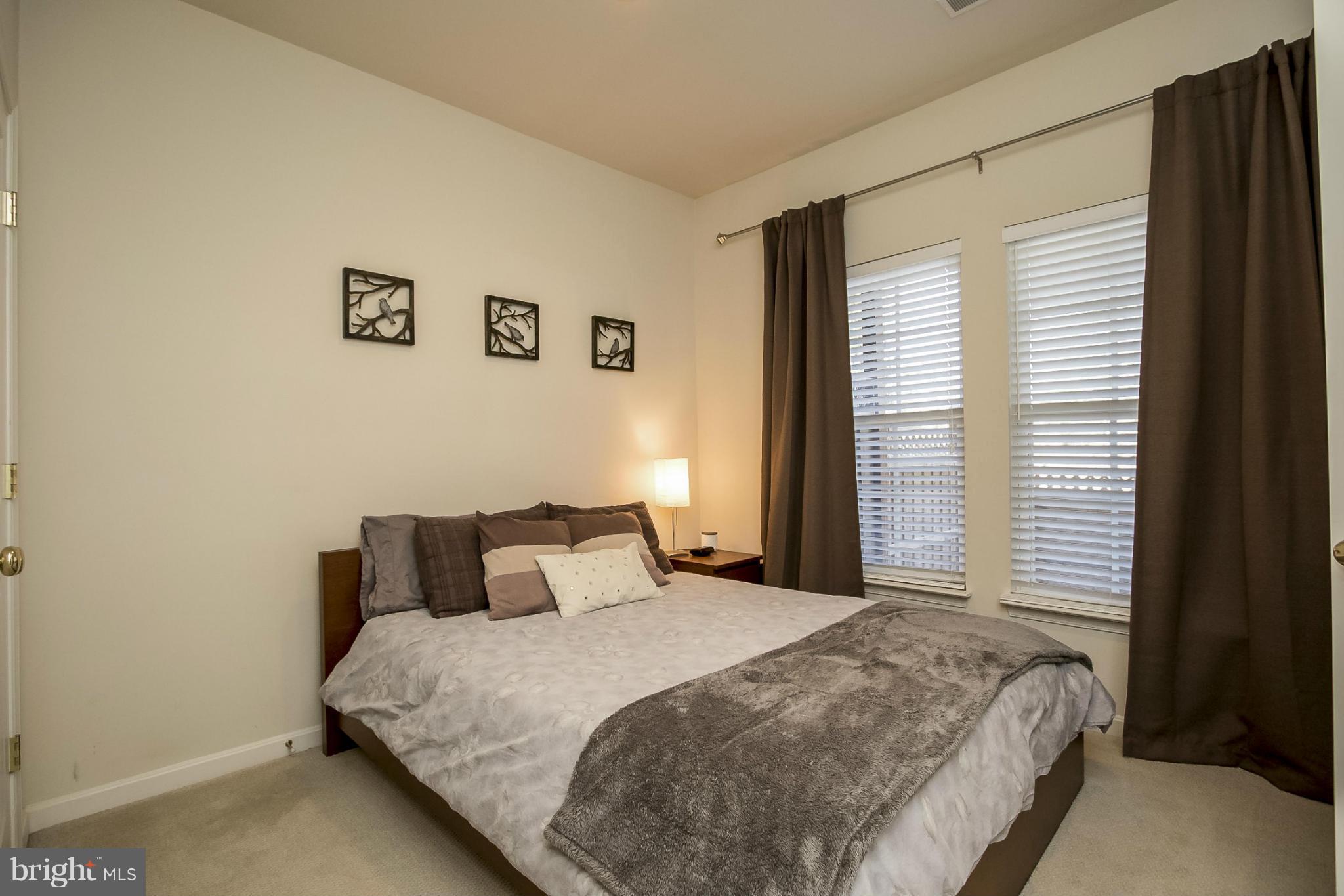 BROADLANDS SOUTH - Residential