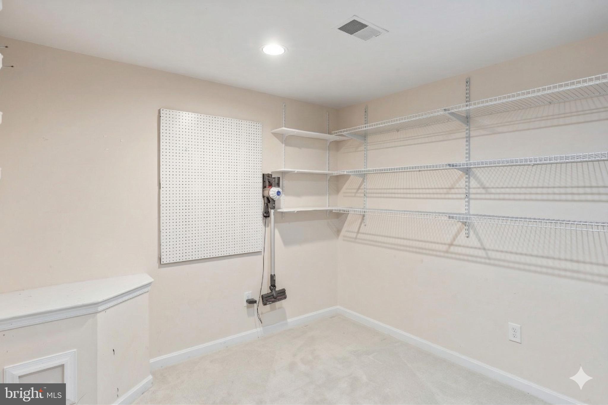 VILLAGES OF URBANA - Residential