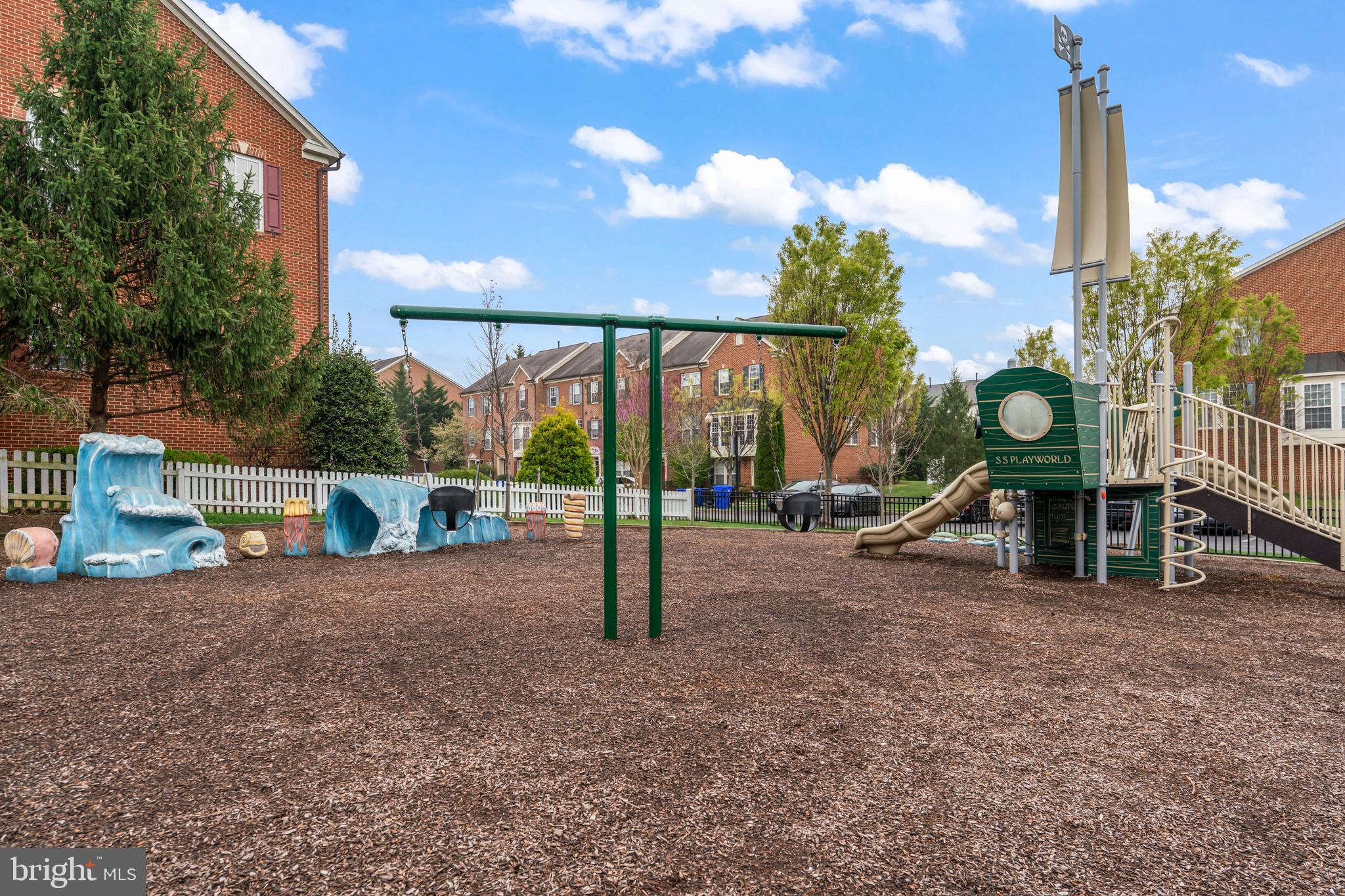 VILLAGES OF URBANA - Residential