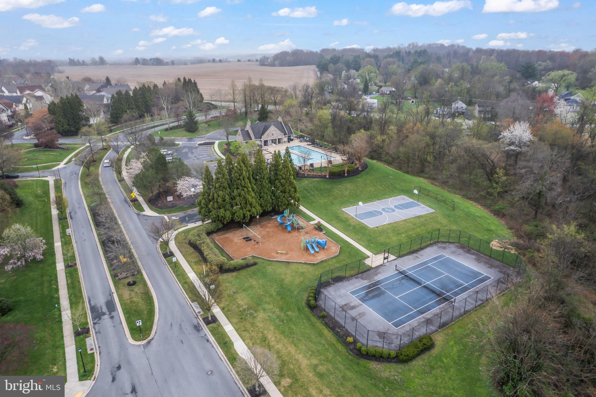 VILLAGES OF URBANA - Residential