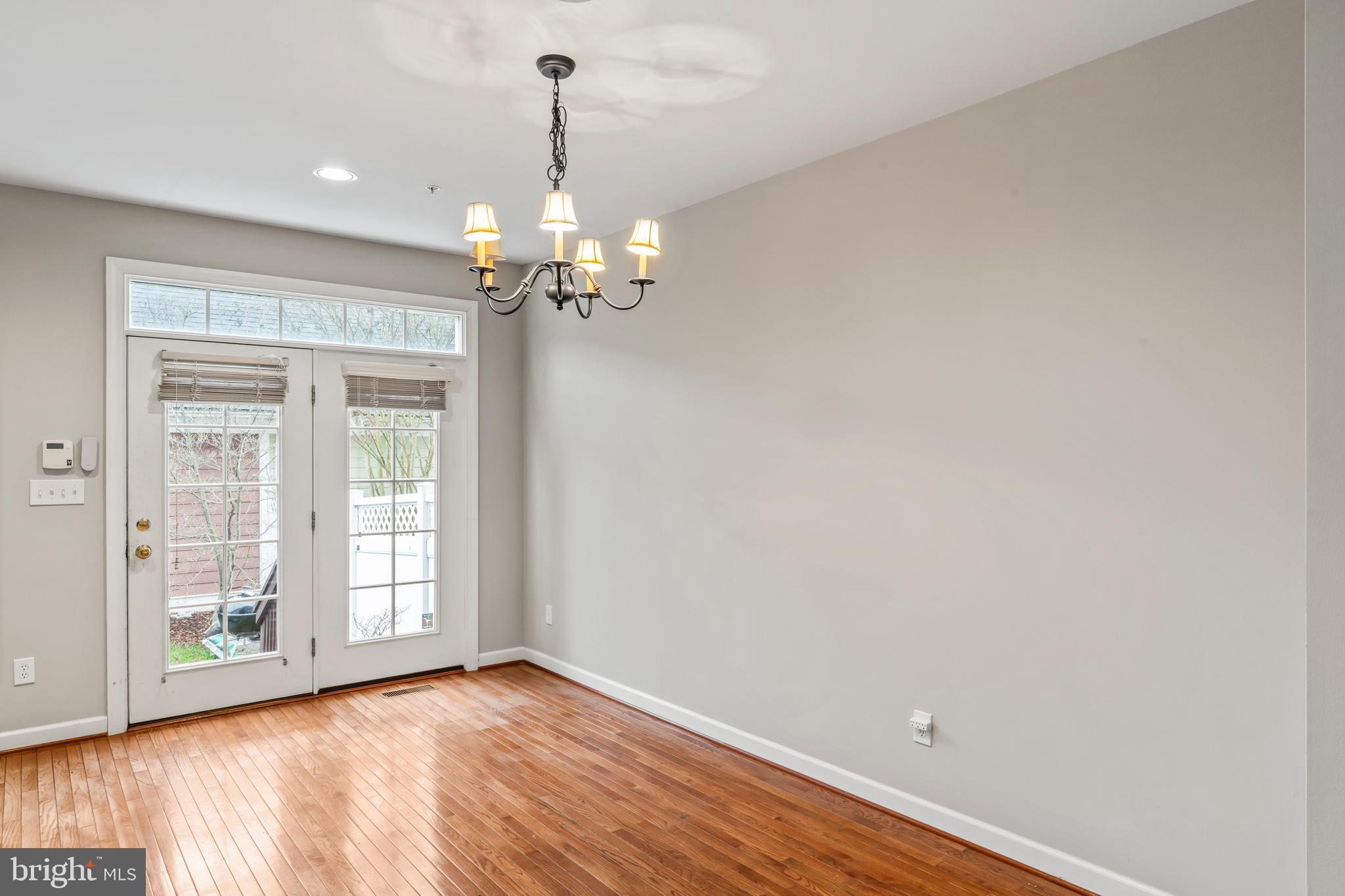 VILLAGES OF URBANA - Residential