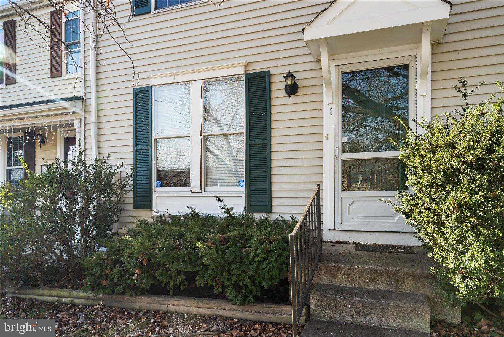 UPTON VILLAGE NORTH - Residential