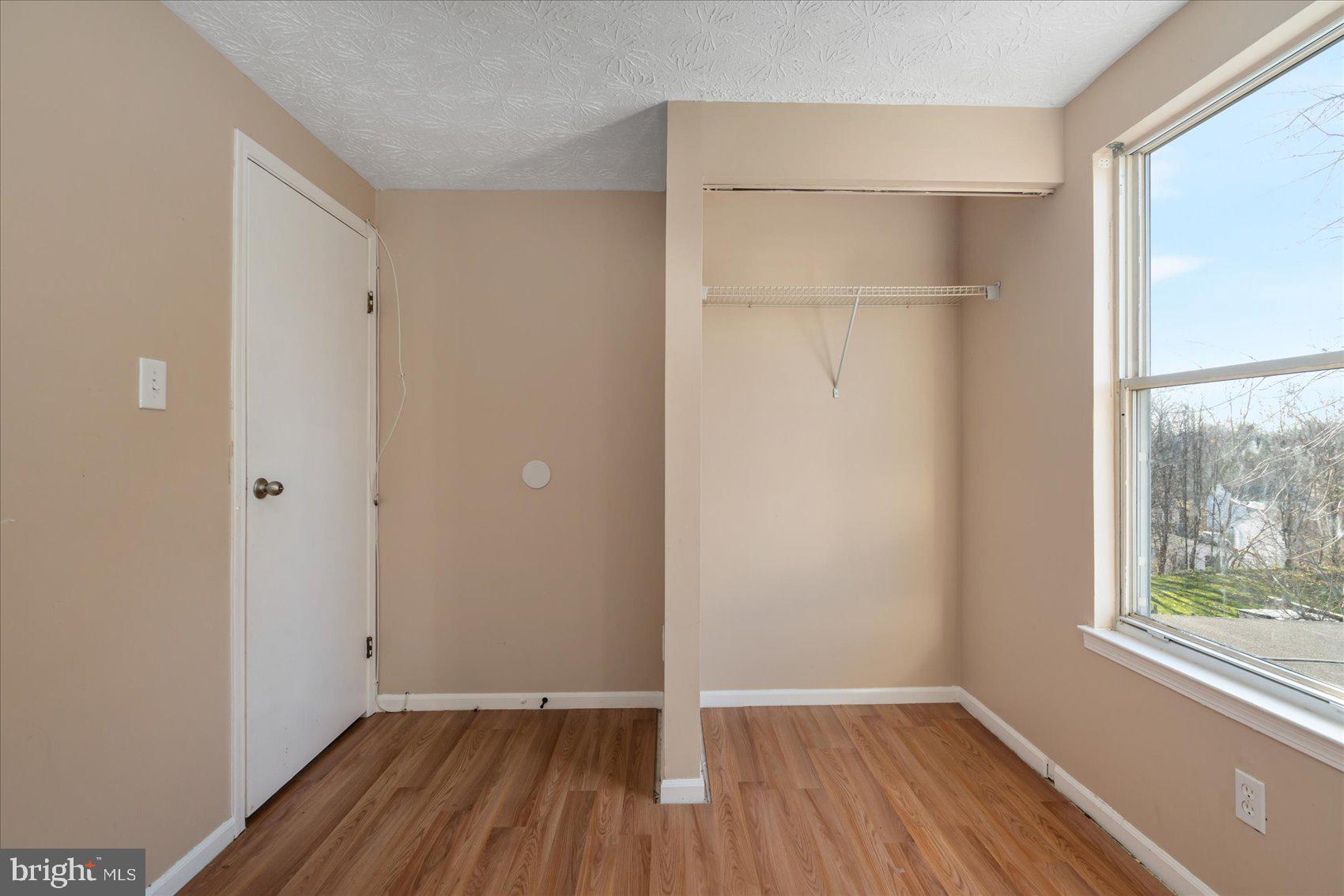 UPTON VILLAGE NORTH - Residential