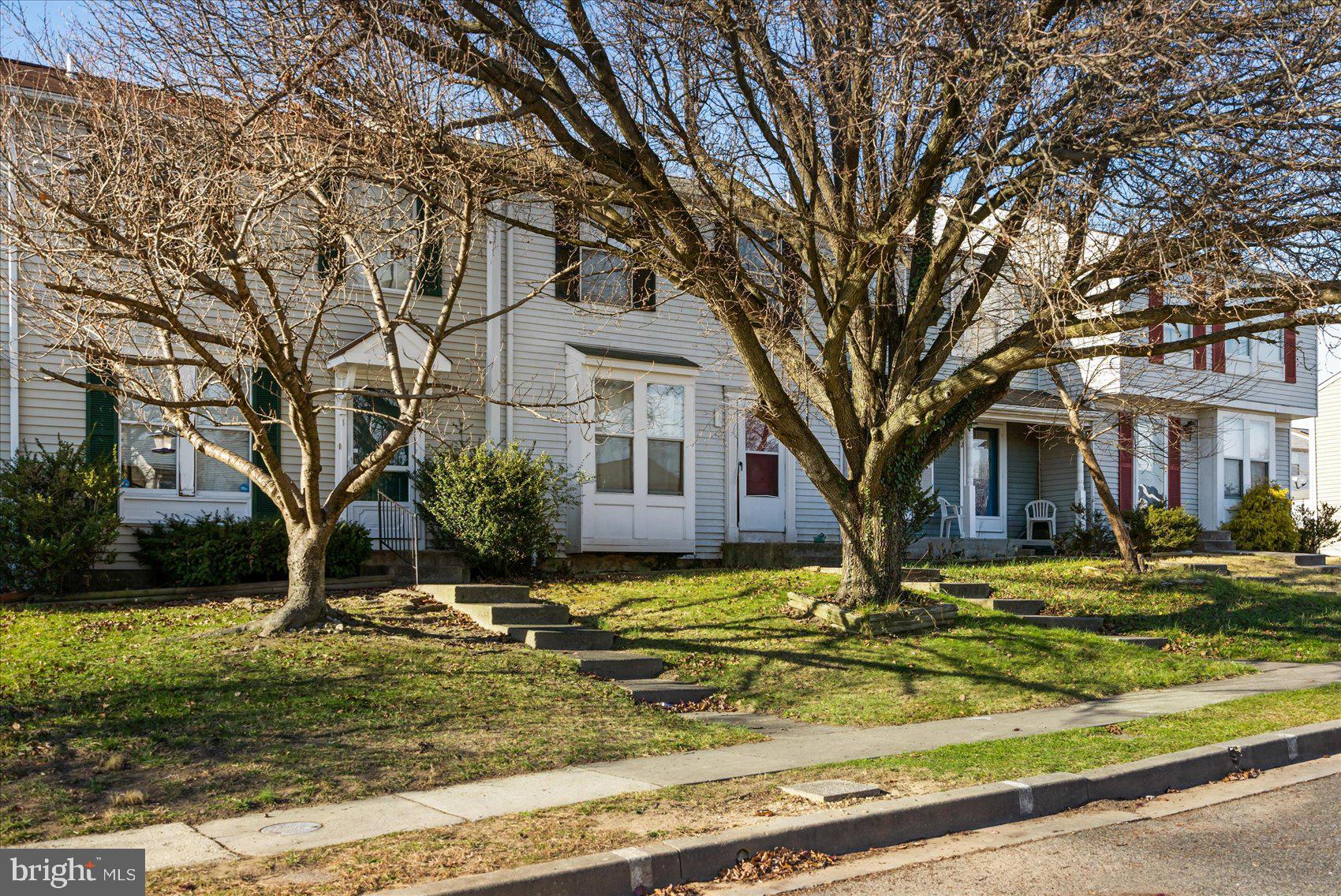 UPTON VILLAGE NORTH - Residential