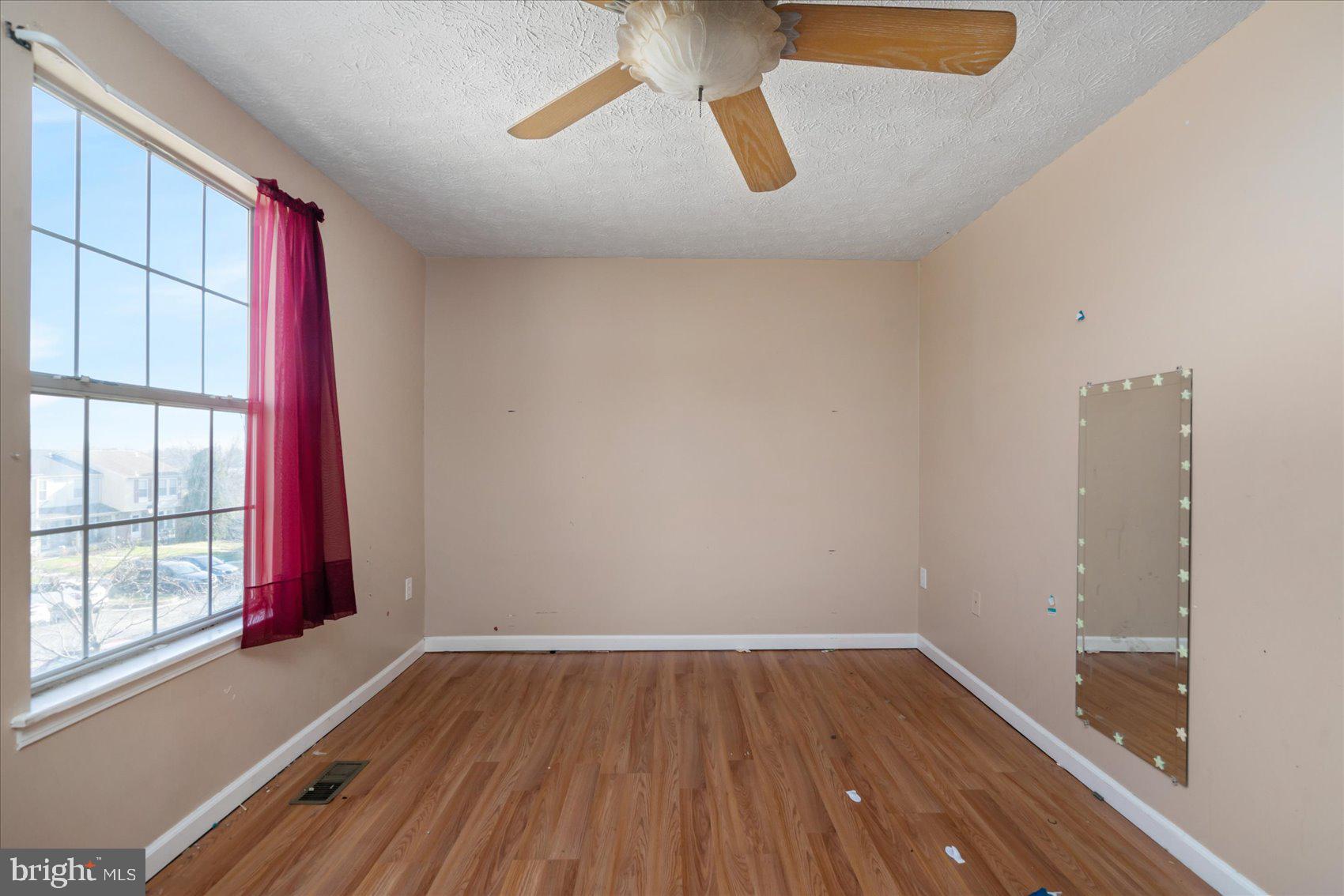 UPTON VILLAGE NORTH - Residential