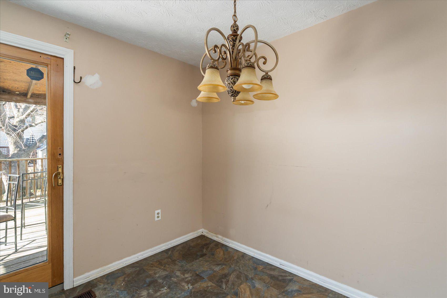 UPTON VILLAGE NORTH - Residential