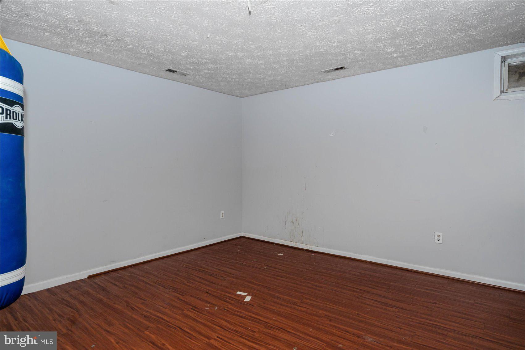 UPTON VILLAGE NORTH - Residential