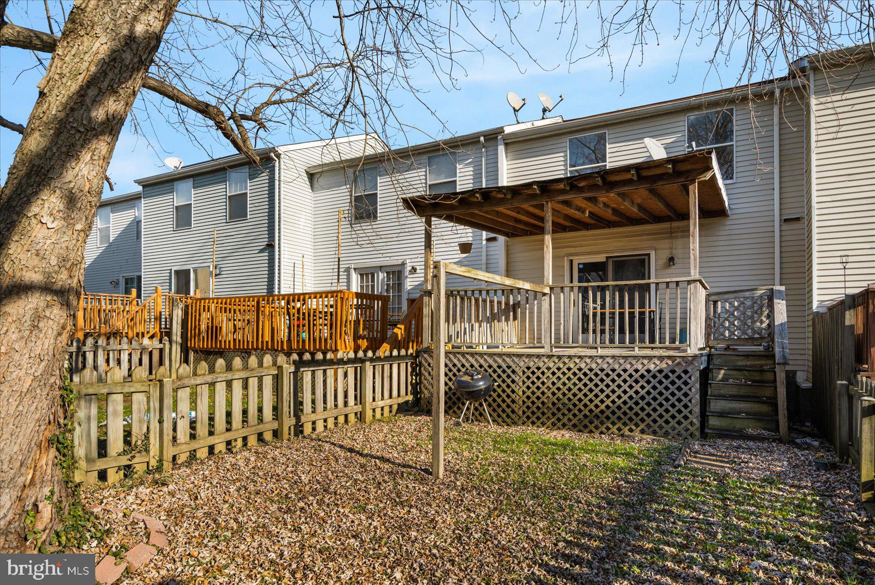 UPTON VILLAGE NORTH - Residential