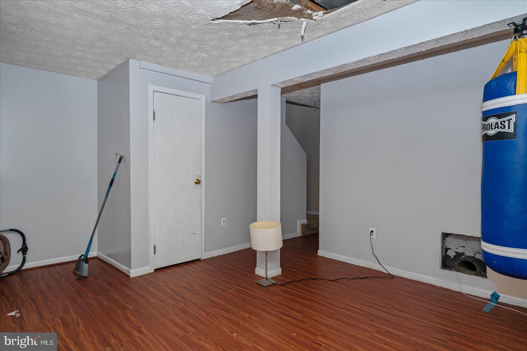 UPTON VILLAGE NORTH - Residential