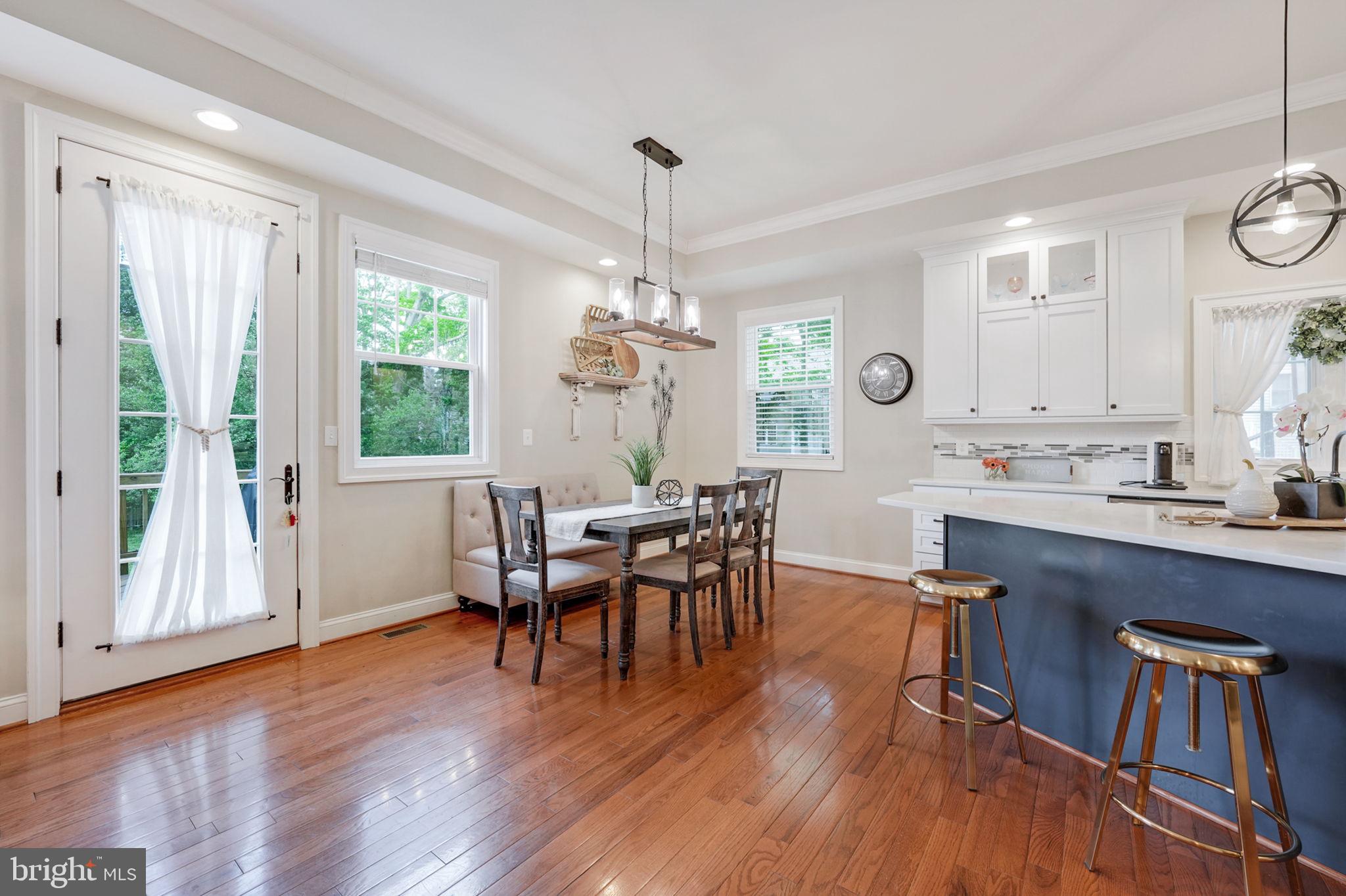 LEE FOREST - Residential