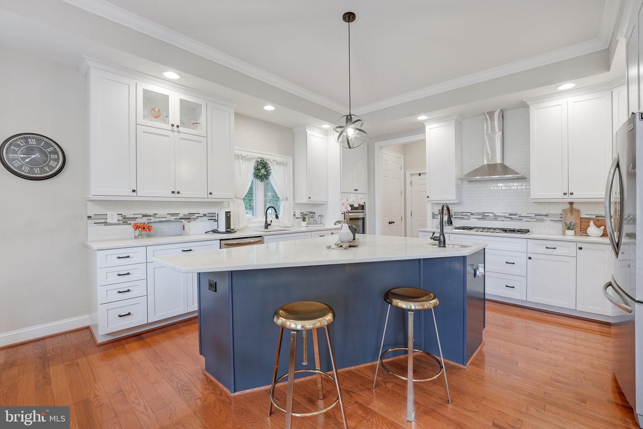 LEE FOREST - Residential