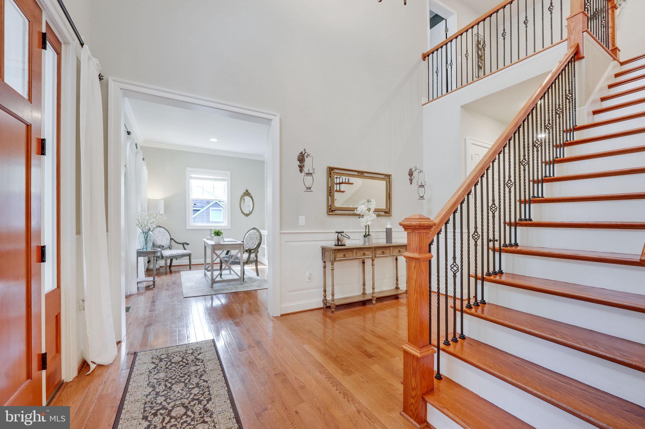 LEE FOREST - Residential